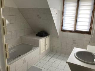 Belle maison rénovée quartier calme - 1