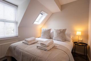 The Deck at West Wall 2 Bedroom Apartment - Tenb - 0