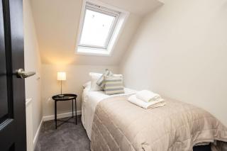 The Deck at West Wall 2 Bedroom Apartment - Tenb - 4