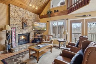Bear Valley Cabin by Beyond Expectations w Hot Tub - 2