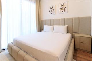 Modern Living in Oakley Square Fully Furnished 1BR - 2