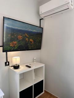 Cozy Hideaway in Patras Private & Quiet - 7