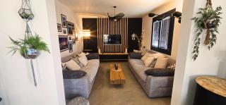 villa Cosy 6 pers avec Billard ,Piscine ,Jacuzzi et jardin - 9