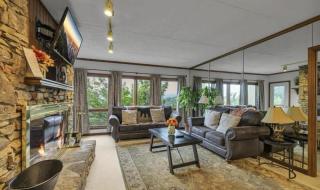 Misty Mountain by Beyond Expectations w Hot Tub - 3