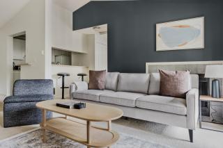 Blueground Overlake pool nr Marymoor Park SEA-969 - 8