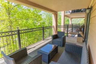 Gatehouse Condo by Beyond Expectations w Views - 9