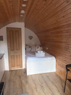 Woodside Round Pod - 7