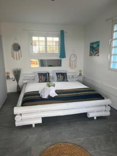 Private Jungle Lodge - Sea View - 100 m2 terrace - 1