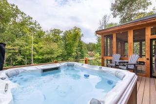 South Peak Chalet at Loon Mtn Hot Tub and Views! - 7