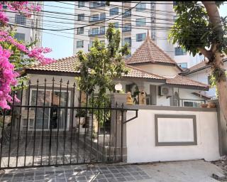 Aqua-pool-villa-2 - 1