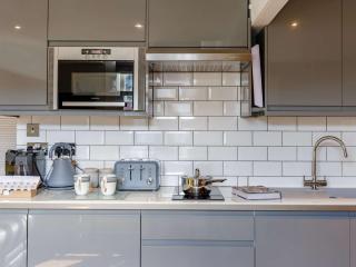 1 Bed in Brixham 83823 - 5