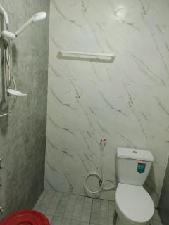 Nasaithong Beach Inn - 4