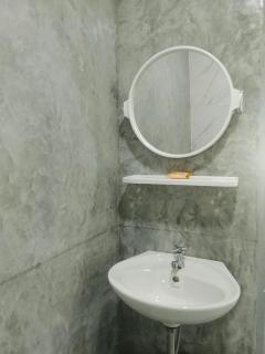 Nasaithong Beach Inn - 5