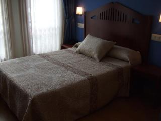 Hotel las Cruces - Belmonte de Miranda - 5