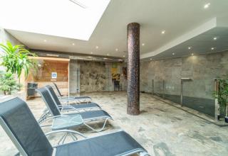 Luxury Penthouse with Rooftop - 2