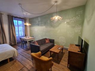 Le Nid du Facteur appartement avec clim, wifi et jardin - 0