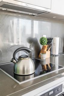 The Nobleton Suites - Yorkville - 4