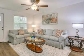 Pet-Friendly Duplex w/ Front Yard in Fort Myers! - 3