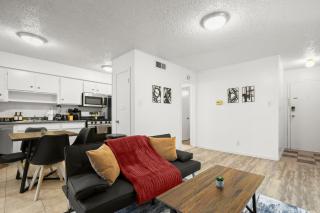 The Work & Wind-Down | Smart 1BR Austin Stay - 9