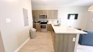 Comfortable Townhouse Near Beach Access - 6