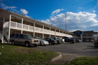 Valley Suites Extended Stay Hotel - 4