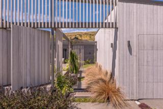 The Architectural Oasis - 1