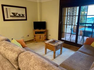 Apartment on The Beach Front with Free Fibre Internet and Air Conditioning - 9