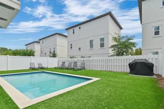 3-Story Comfortable home Near the Beach - 6