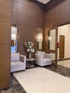 Stylish Duplex in Park Mall - Free Pool - By Guave Stay - 9