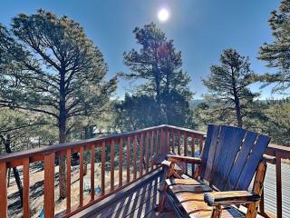 Lowkeys Lodge - 9