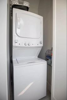 A Charming 3-bedroom Retreat in Balboa Peninsula, Perfect for families! - 3