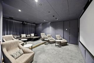 Panoramic City & Bay Views and Free Parking - 1