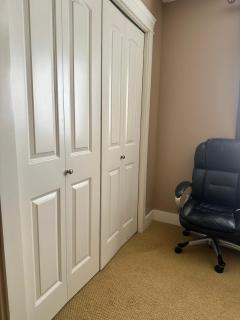 Bright Private Room in Echo Valley Home - 8