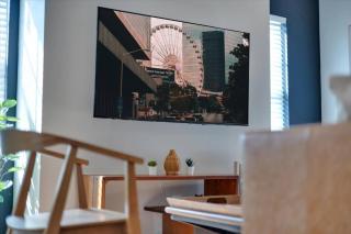 Spacious mid-century modern 3bed house - 1