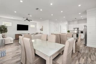 Modern 3-story Beach House W Poll and Billiard - 1