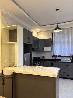 CityGlow Apartment - 5