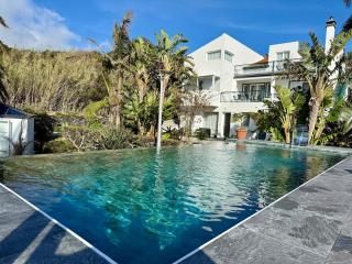 Casa Caloura Ocean Deluxe Accommodation & Spa - 1