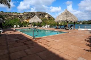 Beach front luxury living - 2 bedroom condo with sea view - 5