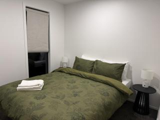 Remarks View - Kawarau Villa - 3 Bedroom 2 Bathroom - 2