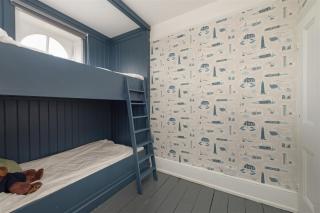 Stylish 3-bedroom house with secluded garden and home office in central Whitstable - 1