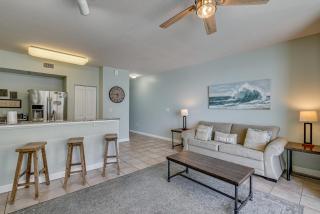 Gulf-Front Condo | Private Balcony and Ocean Views - 4