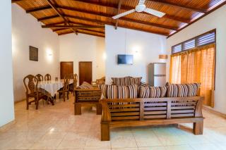 Jungle View Guesthouse Unawatuna - 7