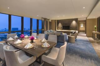 Doubletree By Hilton Shenzhen Longhua Shenzhen North Railway Station - 9