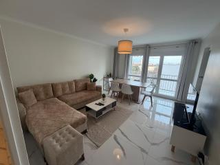 Bel Appartement spacieux T4 avec 2 Parkings privée Gratuit - 2