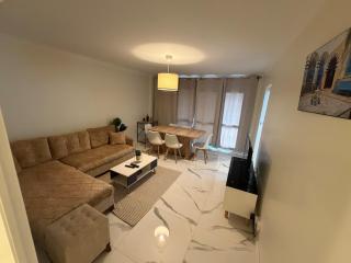 Bel Appartement spacieux T4 avec 2 Parkings privée Gratuit - Saint-Priest - 5