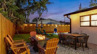 Hoop Splash House by AvantStay Game Room Pool Firepit Minutes to Las Olas - 9