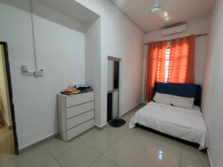 Seri Jerantut Homestay - 0