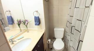 Pool - Wifi - In front of the L5 subway - 4