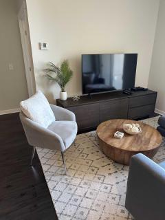 Top Floor Pet Friendly Condo near Downtown - 9