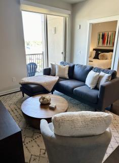 Top Floor Pet Friendly Condo near Downtown - 4